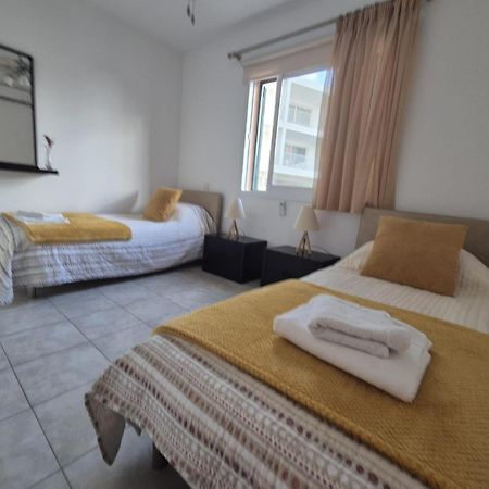 2 Bedroom Townhouse Lower Peyia Paphos Cyprus Экстерьер фото