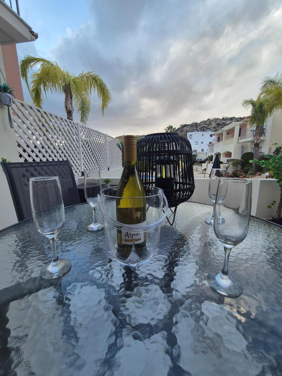 2 Bedroom Townhouse Lower Peyia Paphos Cyprus Экстерьер фото